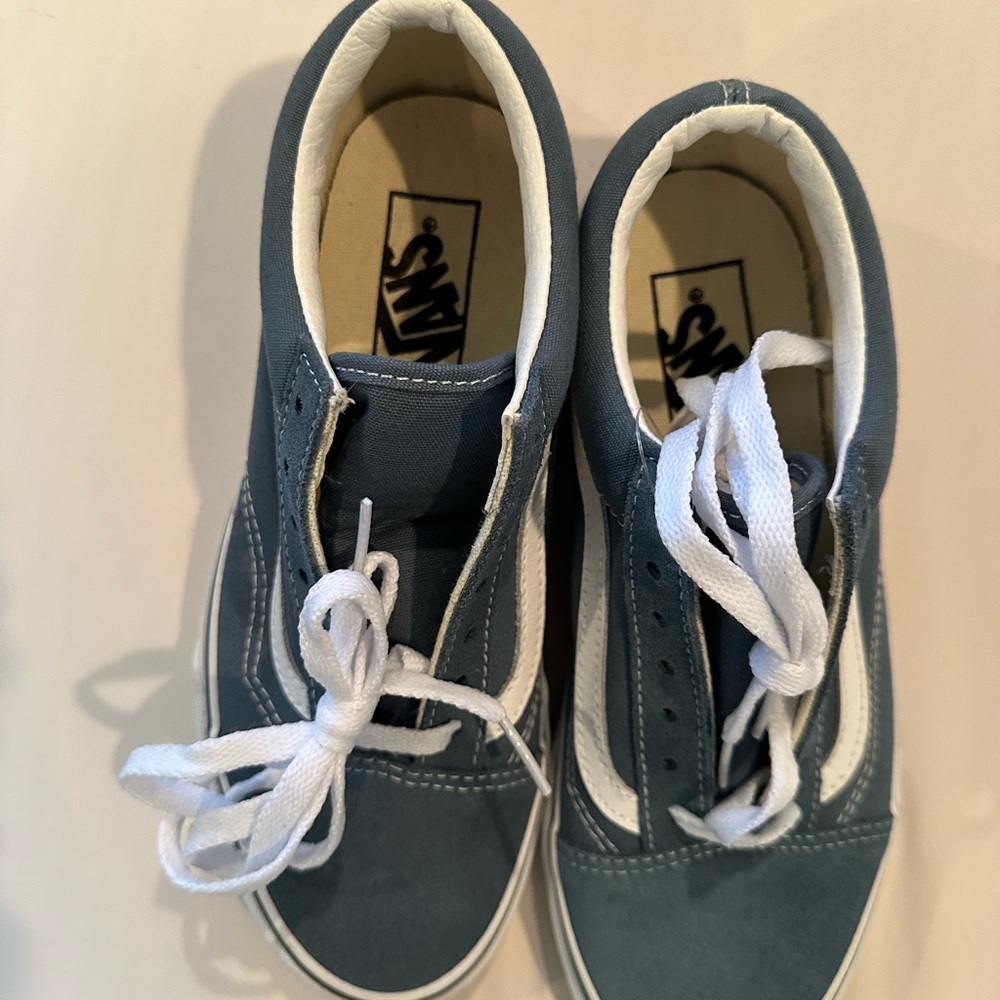 VANS OLD SKOOL Sneakers. Color Stormy Weather W size 7.0/ M 5.5 NEW never worn. - Picture 2 of 8